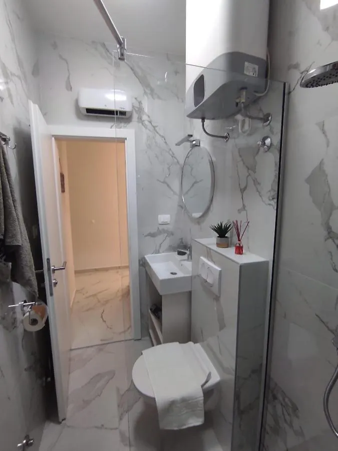 Zoxi Apartmani Split 0*,